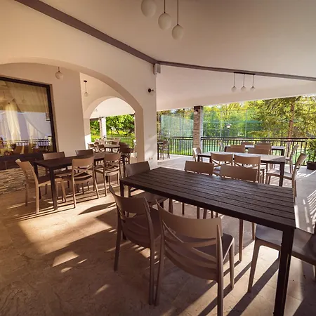 Restaurant Perla